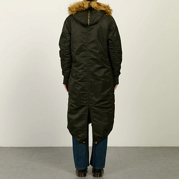 картинка Женская куртка парка Alpha Industries Long Fishtail, 198013-413 магазин Одежда+ являющийся официальным дистрибьютором в России 